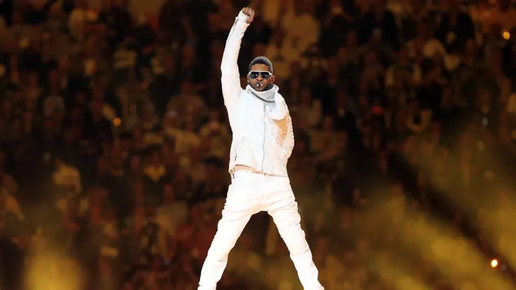 Usher performs during the Bridgestone Super Bowl XLV Halftime Show at Dallas Cowboys Stadium. (Source: Christopher Polk/Getty Images)