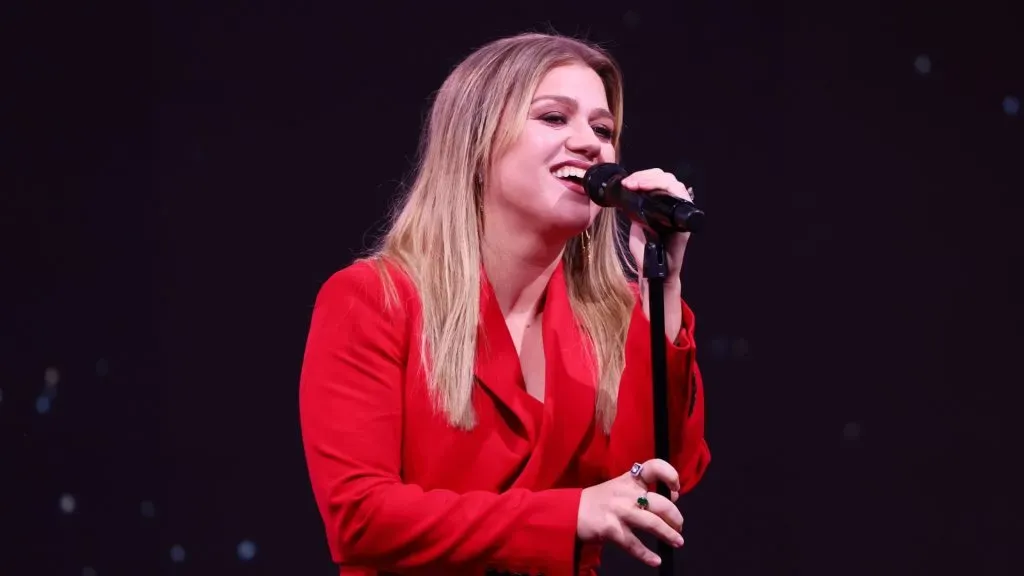 Kelly Clarkson (Mike Coppola/Getty Images)