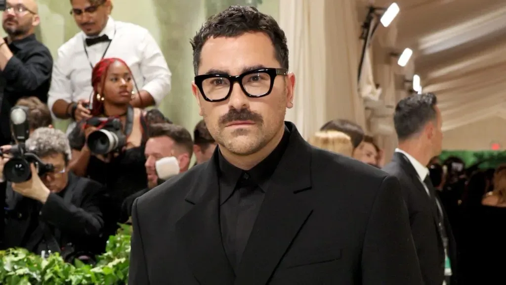 Dan Levy attends The 2024 Met Gala Celebrating “Sleeping Beauties: Reawakening Fashion”. (Source: Dia Dipasupil/Getty Images)