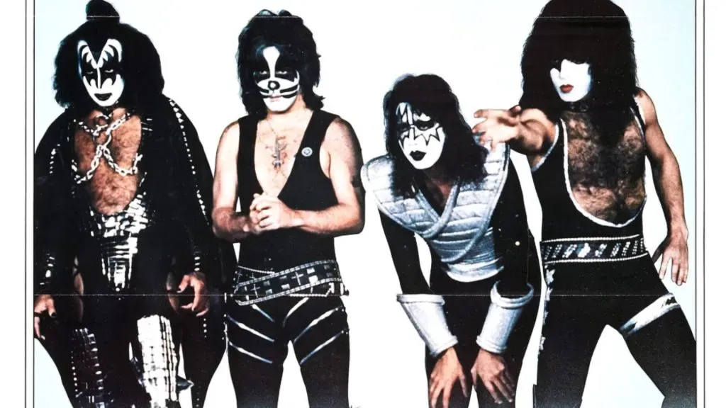 Gene Simmons, Peter Criss, Ace Frehley, Paul Stanley, and KISS in Kiss en el infierno del rock (1978) / IMDb