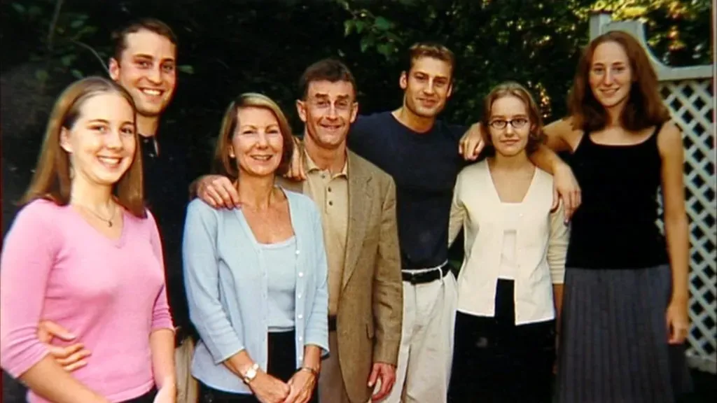 The Staircase. (IMDb)