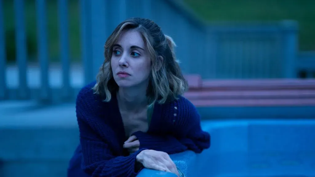 Alison Brie en ‘Vigilados’