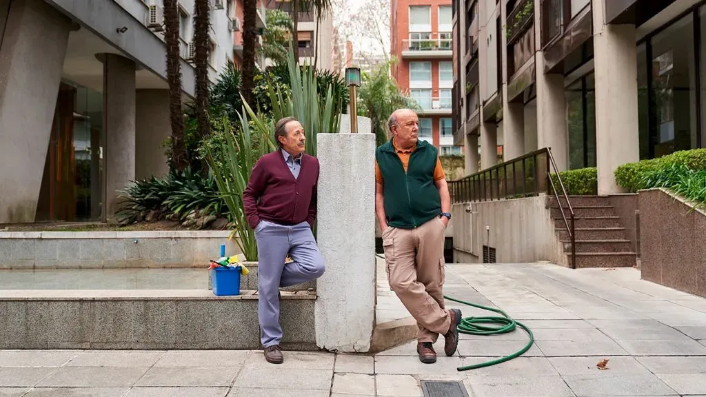 El Encargado, serie furor de Star+ protagonizada por Guillermo Francella.