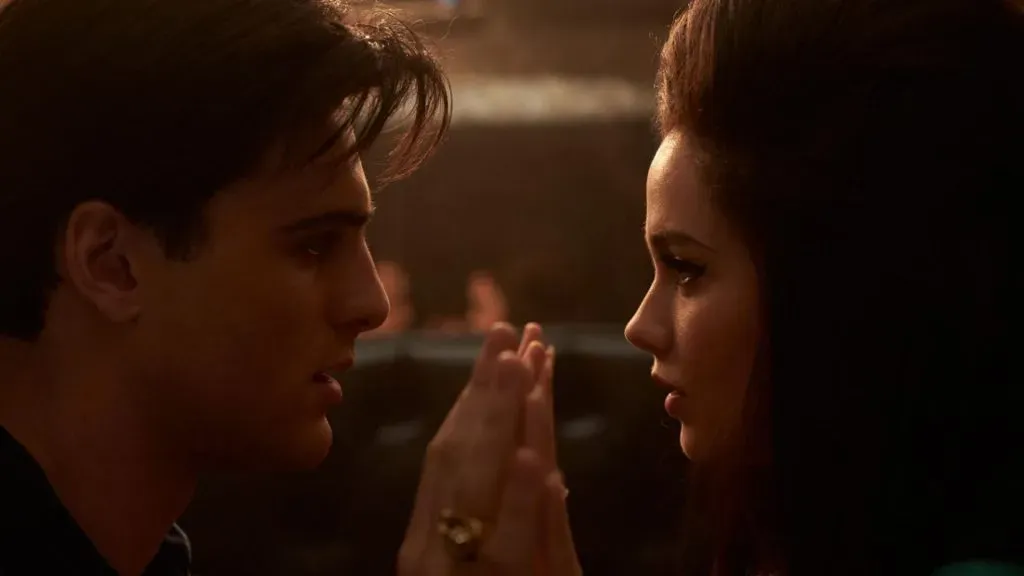 Jacob Elordi y Cailee Spaeny en “Priscilla”.