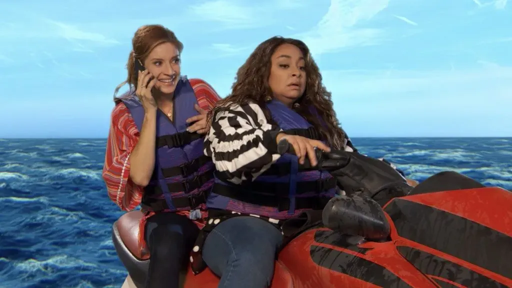 Raven-Symoné y Anneliese van der Pol en La Casa de Raven. (Fuente: IMDb)