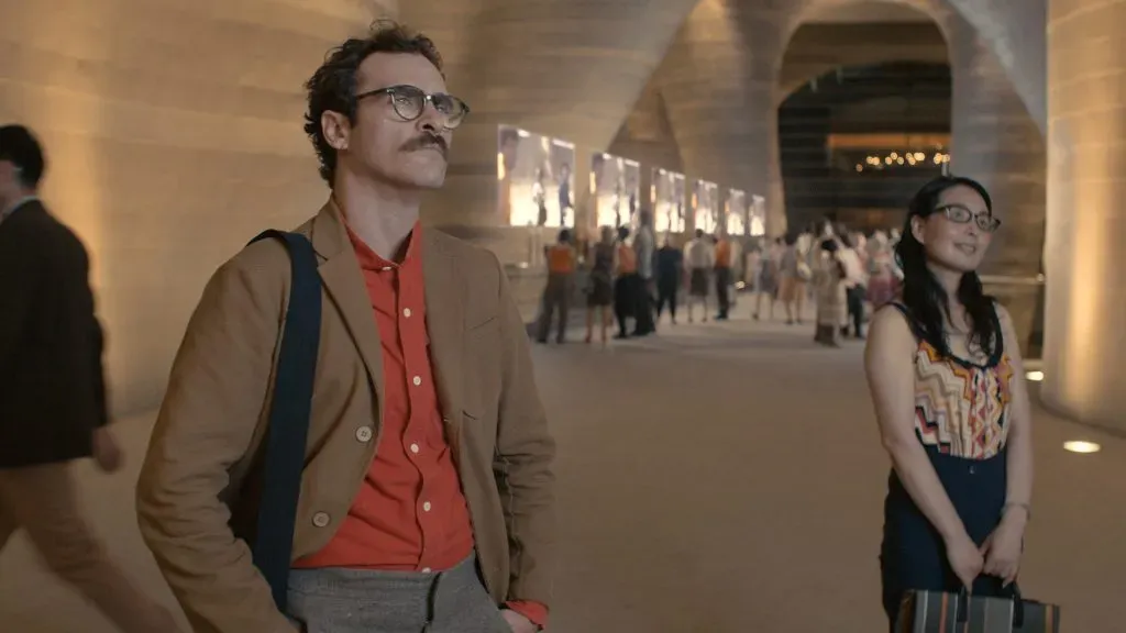 Joaquin Phoenix es Theodore. (IMDb)