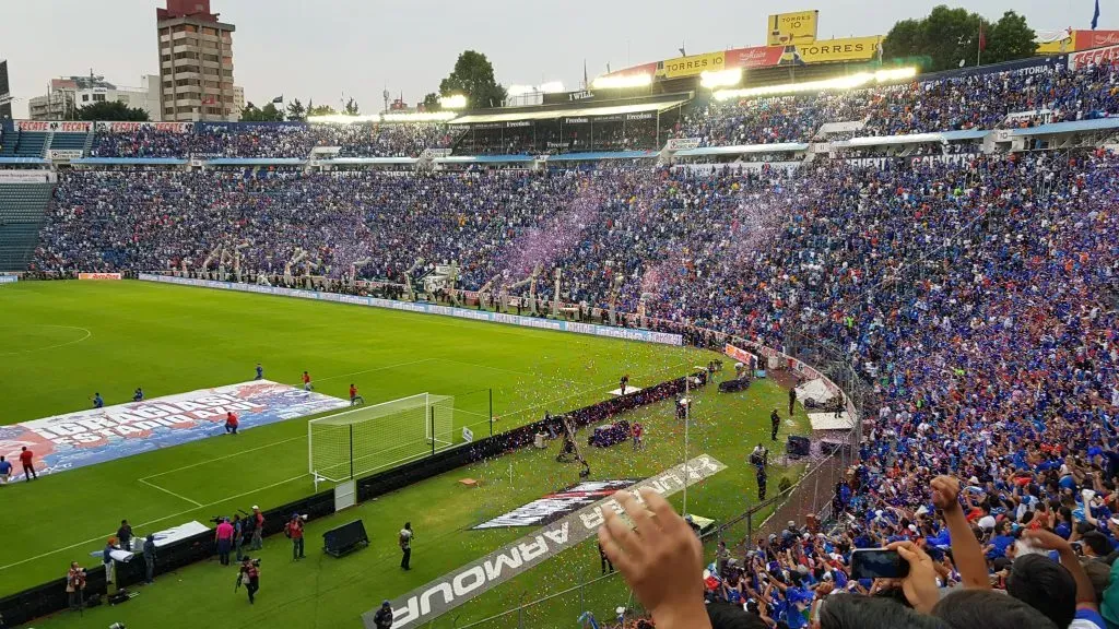 Así se despidió Cruz Azu del Estadio Azul. (Foto: Vamos Azul)