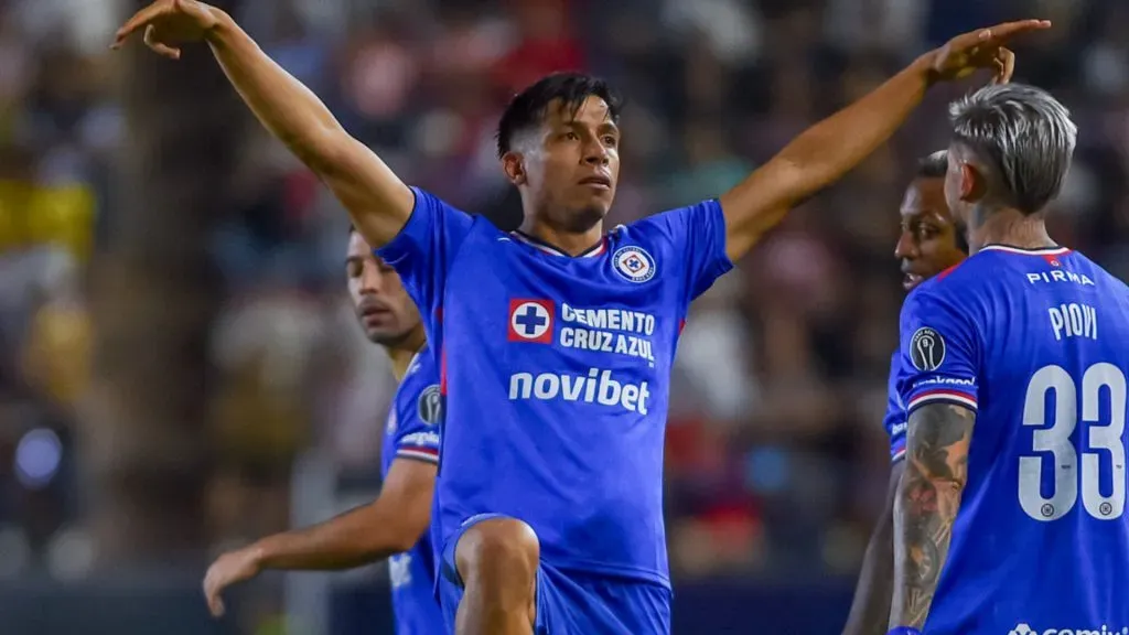 El Cuate sigue con la racha positiva y aumentó su cuota goleadora.