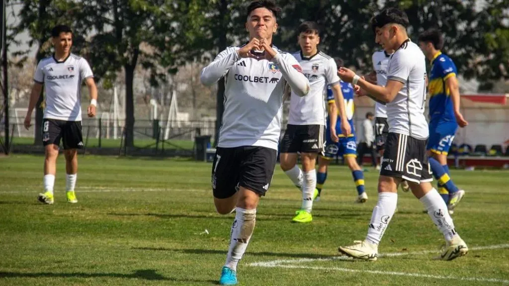 Bastián Silva, Leandro Hernández y Diego Plaza en Colo Colo Proyección. (Foto: colocolofutboljoven)