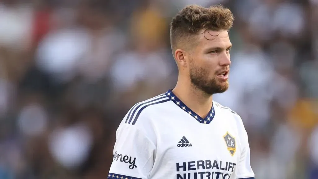 Zavaleta sigue jugando en LA Galaxy.