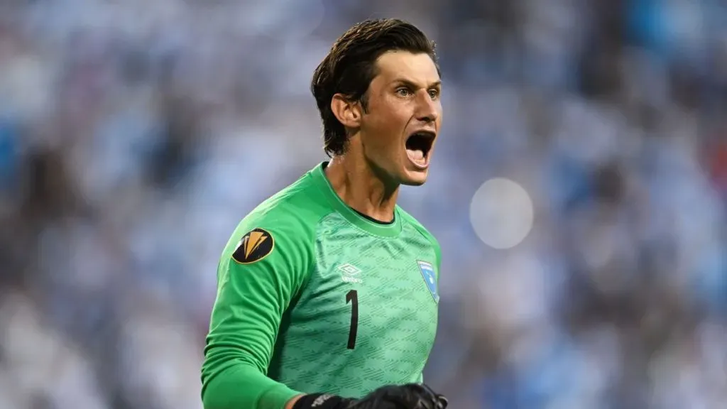 Nicholas Hagen con la Selección de Guatemala