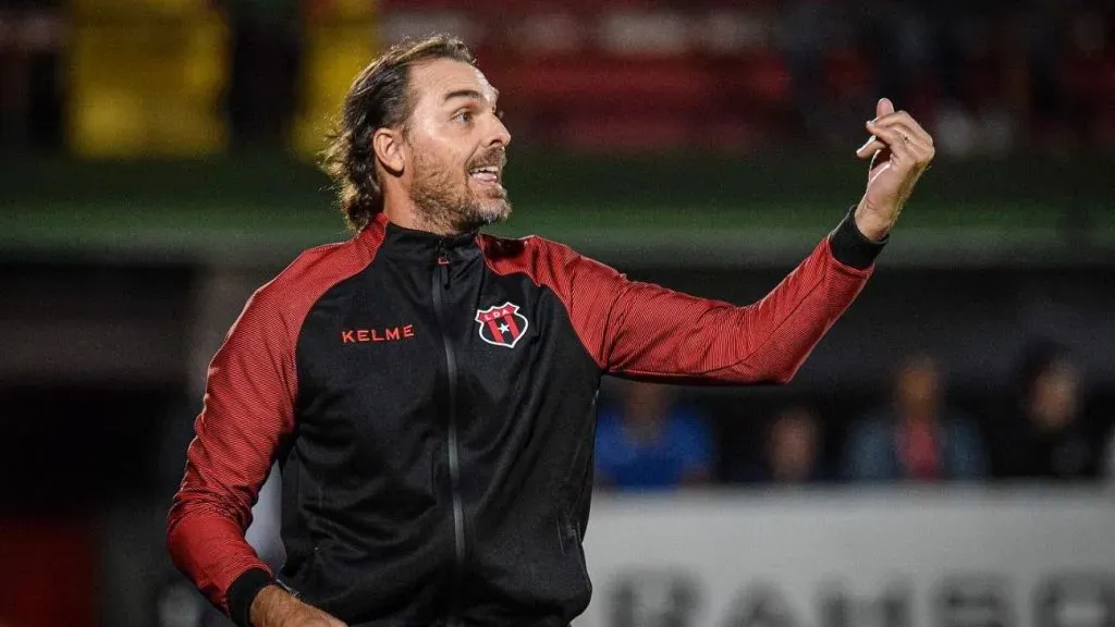 Andrés Carevic con la Liga Deportiva Alajuelense