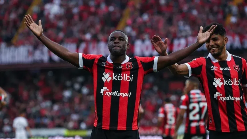 Joel Campbell – Alajuelense