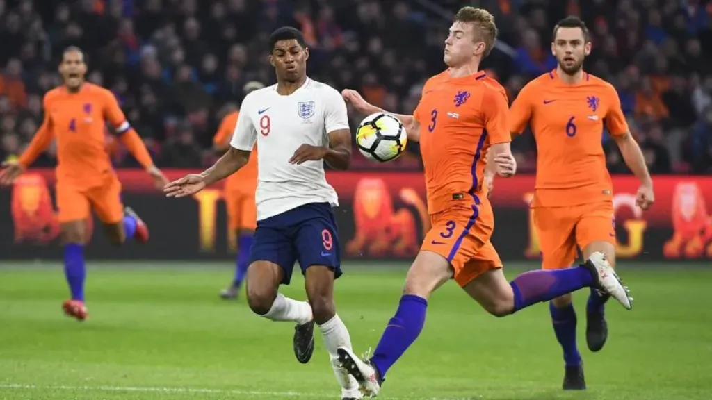 La última vez que chocaron ambas selecciones fue el 6 de junio de 2019, en la final de la Nations League. Aquel día, Países Bajos derotó 3-1 a Inglaterra. (Foto: AFP)