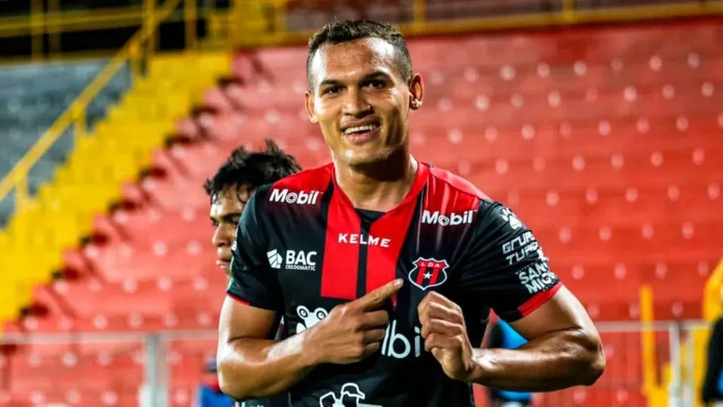 Jurguens Montenegro – Alajuelense