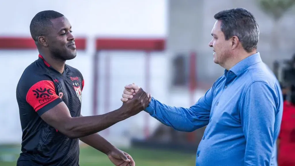 Joel Campbell tiene un presente difícil en Goianiense. (Instagram)