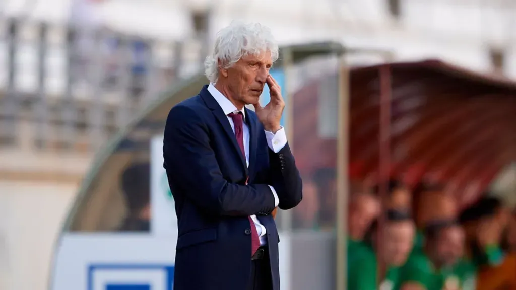 José Pékerman dirigió 10 partidos en Venezuela: ganó 5, perdió 4 y recabó un empate. (Foto: ESPN)