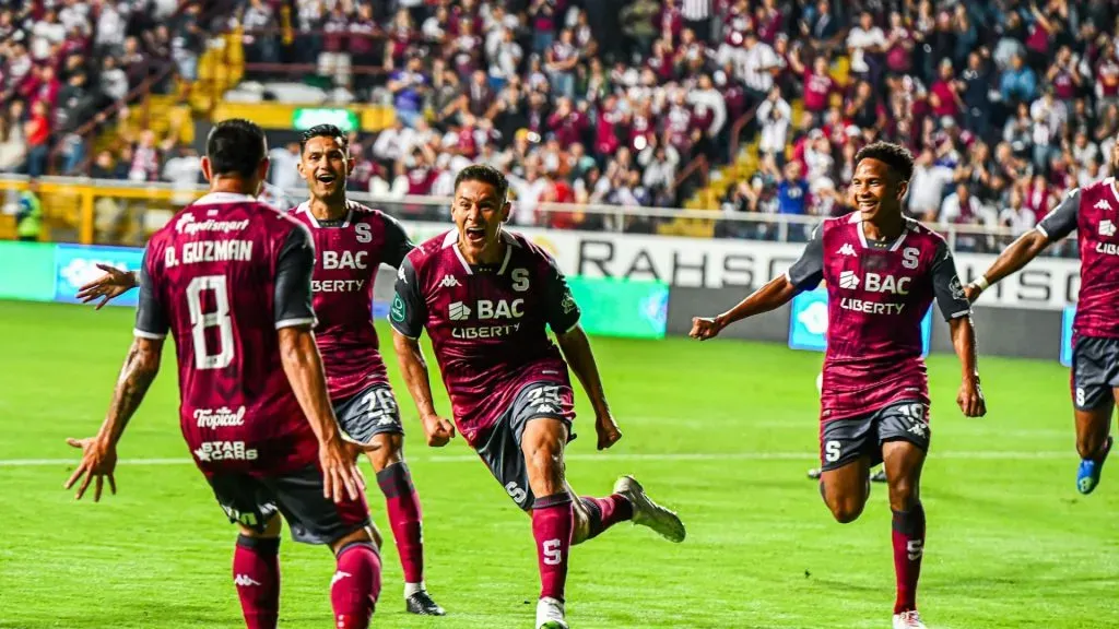 Saprissa está, una vez más, por detrás de Alajuelense. (Saprissa)