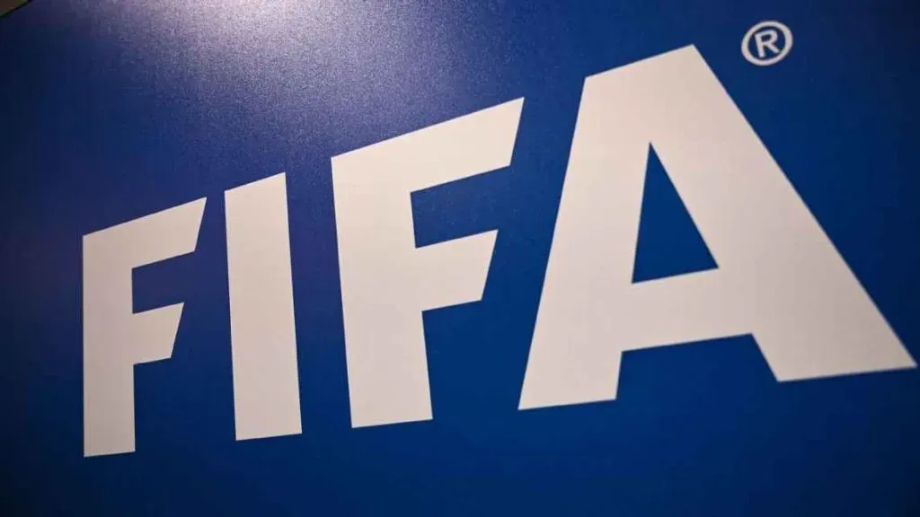 La FIFA se involucra en el fútbol costarricense (FIFA).
