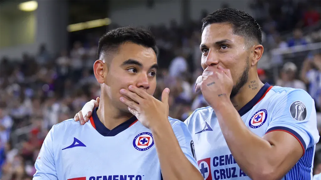 Cruz Azul anuncia el regreso de Carlos Salcedo – Imago 7