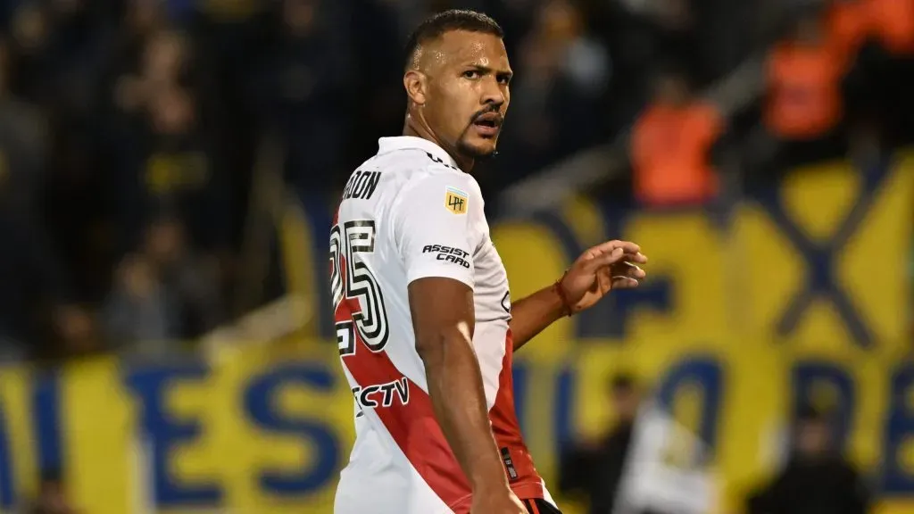 Salomón Rondón marcó el 1-1 en Rosario.