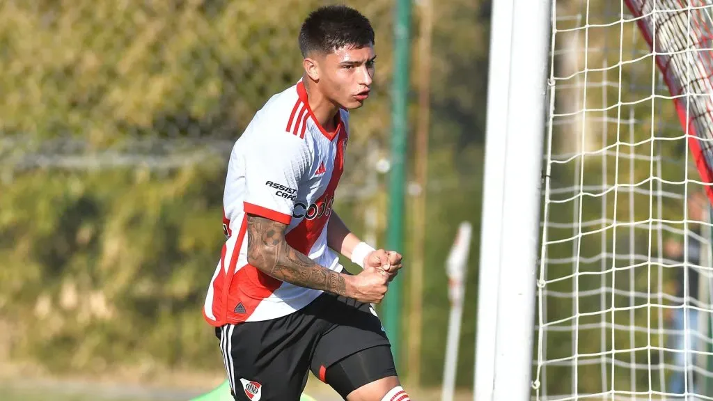 Ruberto viene de marcarle un hat trick a Independiente Rivadavia en Reserva.