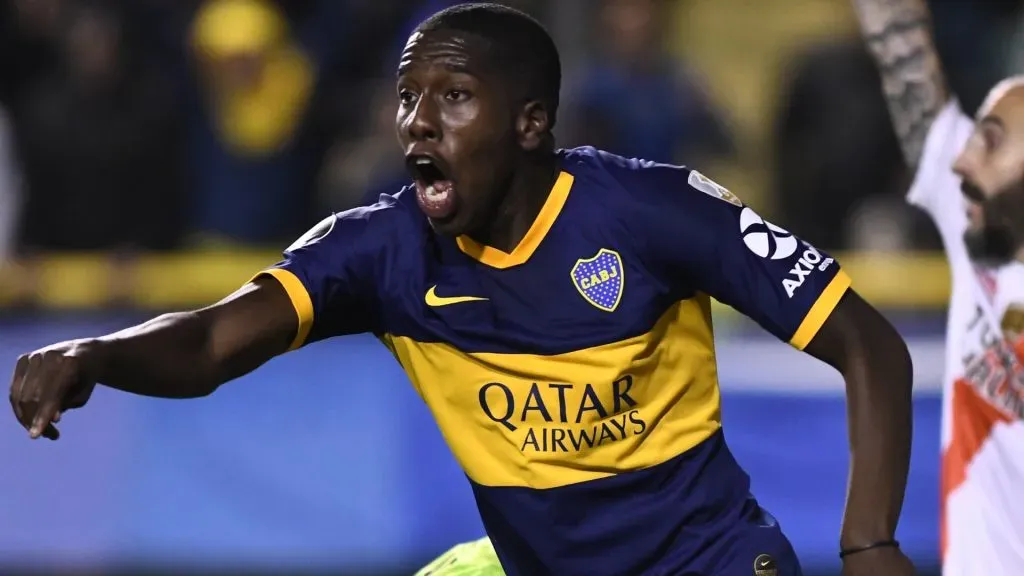 Hurtado se va de Boca y libera un cupo de extranjeros. (Getty)