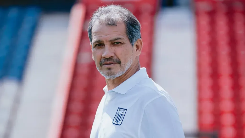 Franco Navarro, ilusionado con la clasificación de la Alianza Lima.