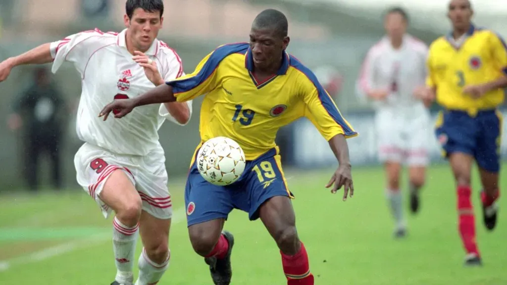Dinas jugaba en la selección de Colombia y pasó por Boca. (Getty)