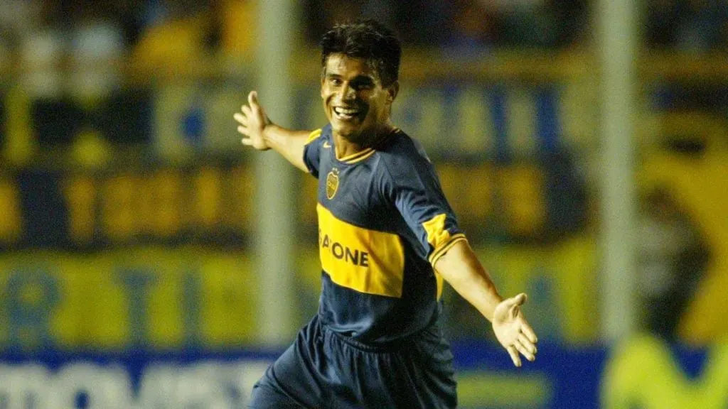 El Negro Ibarra llegó a Boca lesionado, pero nunca dejó de jugar y se convirtió en ídolo. (Archivo)