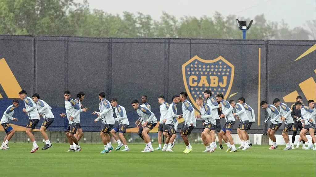 Dos jugadores de Boca se contactaron con Gabriel Milito. Foto: Boca Juniors Oficial