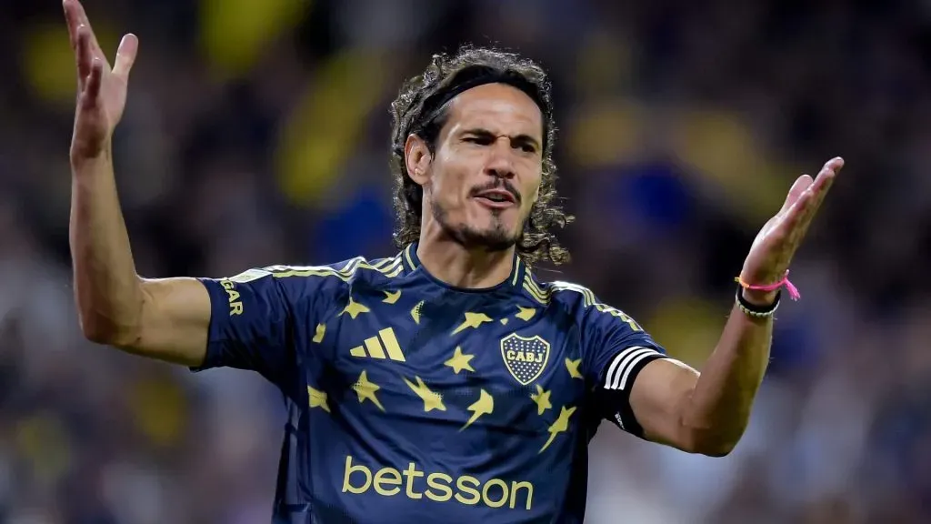 Cavani, en duda para el Superclásico contra River. Foto: Getty Images