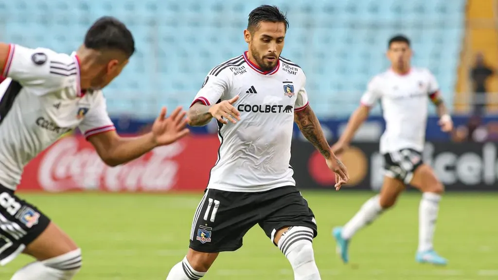 De no ser por Marcos Bolados y su gol, Colo Colo vuelve con una derrota de Venezuela. Guarello no aguantó y se fue al piso por el gol que falló Benegas en el final. Foto: Comunicaciones Colo Colo.