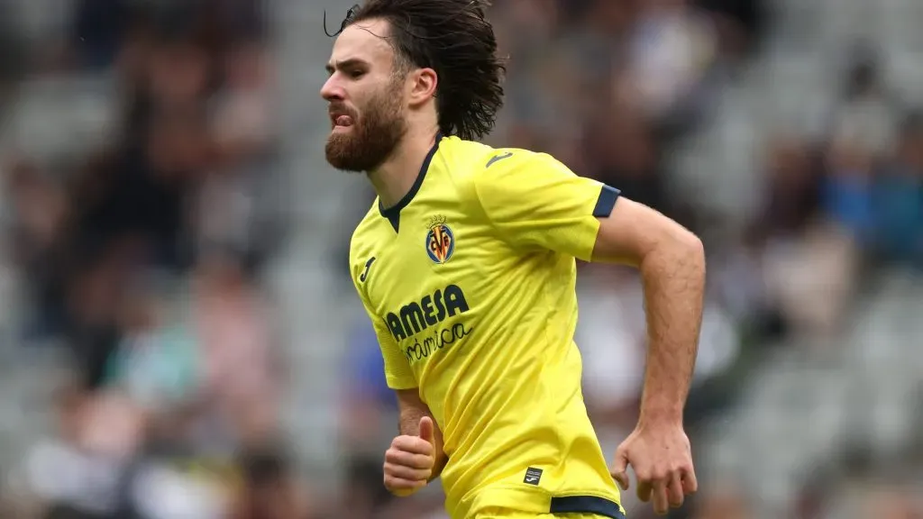 Ben Brereton tiene nuevo DT en el Villarreal y tendrá que luchar por una camiseta de titular. Foto: Getty Images.