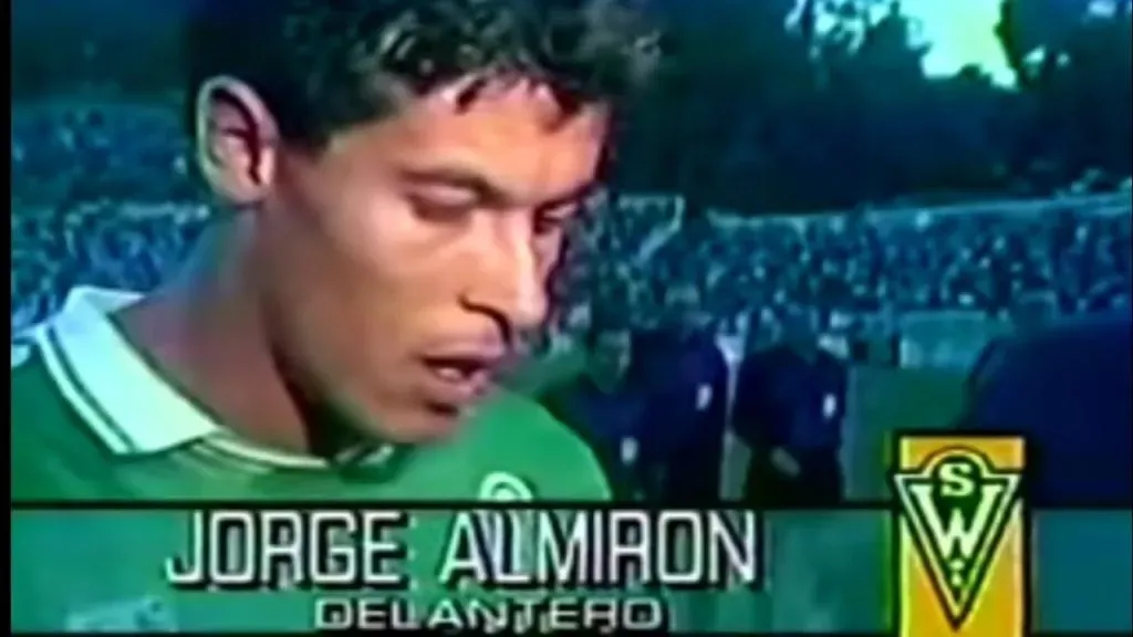 Almirón en una entrevista que concedió en Wanderers (Archivo)