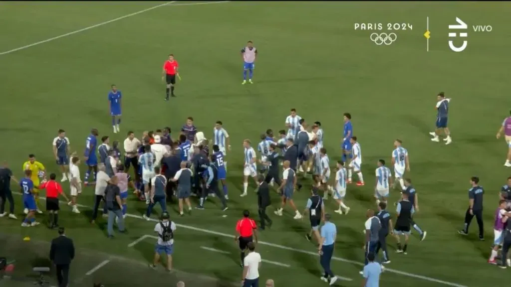 La pelea entre Argentina y Francia al final del partido