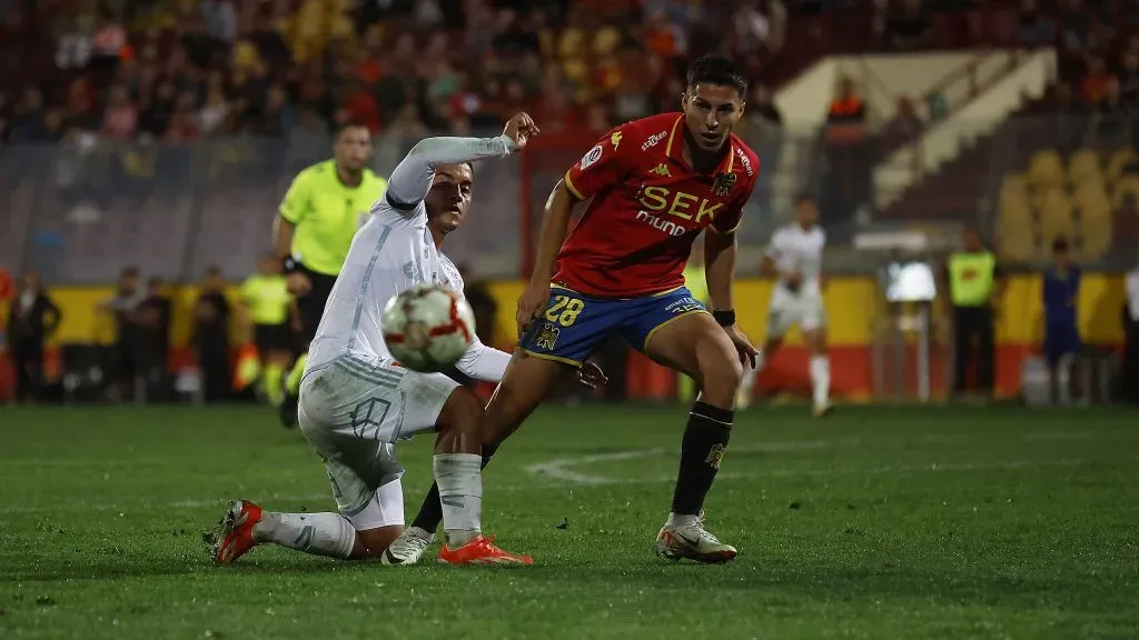 Jonathan Villagra no tiene claro su futuro. Foto: Photosport