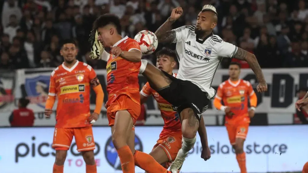 Arturo Vidal volvería a jugar como titular en el próximo partido de Copa Libertadores ante River Plate