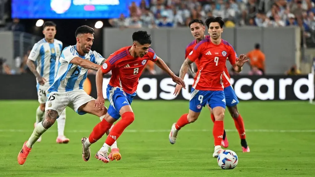 Osorio no pudo ante el medio campo de Argentina y buscará revancha ante Bolivia