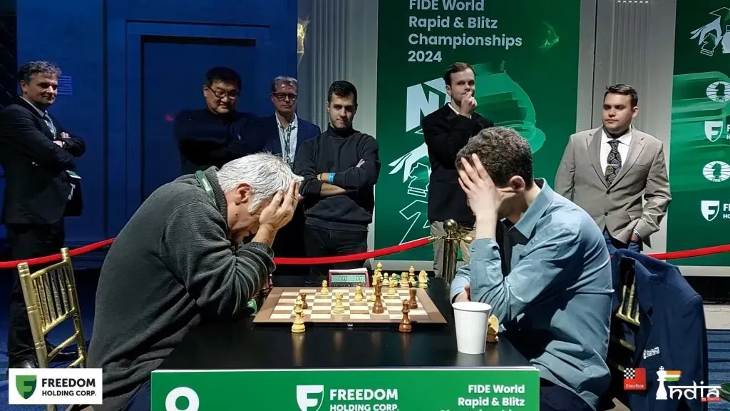 Vasyl Ivanchuk tras quedarse sin tiempo.