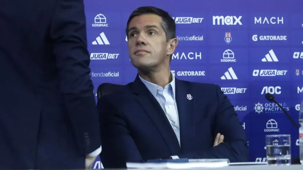 Herrera pidió la salida de Clark