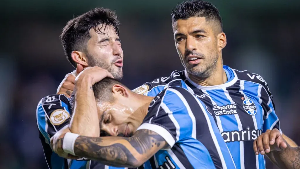 Villasanti voltou a ser decisivo para o Tricolor (Foto: Lucas Uebel/Grêmio/Divulgação)