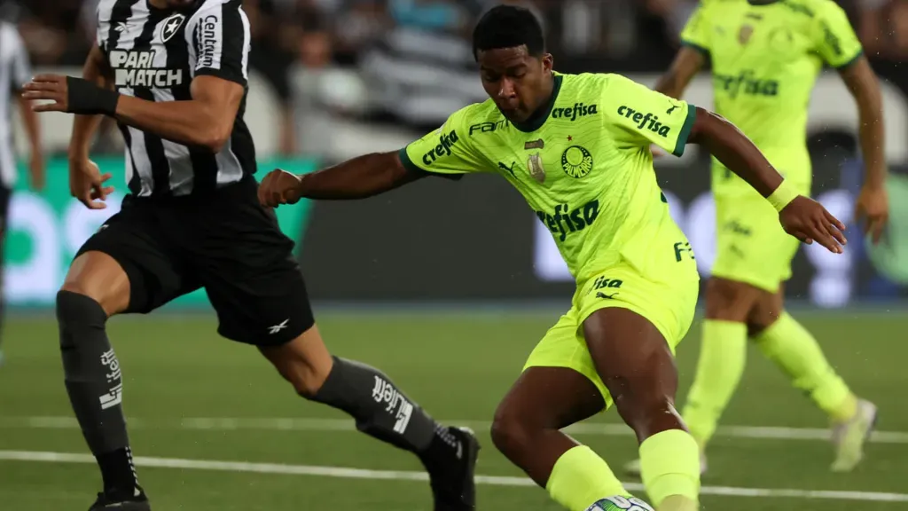 O atacante vem sendo decisivo para o Verdão (Foto: Cesar Greco/Palmeiras/Divulgação)