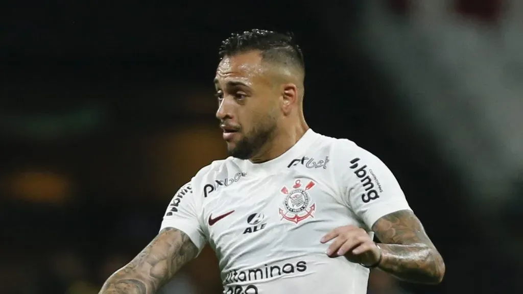 Maycon está bem avaliado no Corinthians (Foto: Ricardo Moreira/Getty Images)