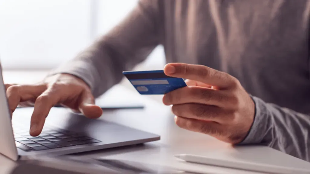 Além do Pix 1xBet, apostadores podem escolher entre boleto bancário, cartão de crédito e transferências online. Créditos: Istock.