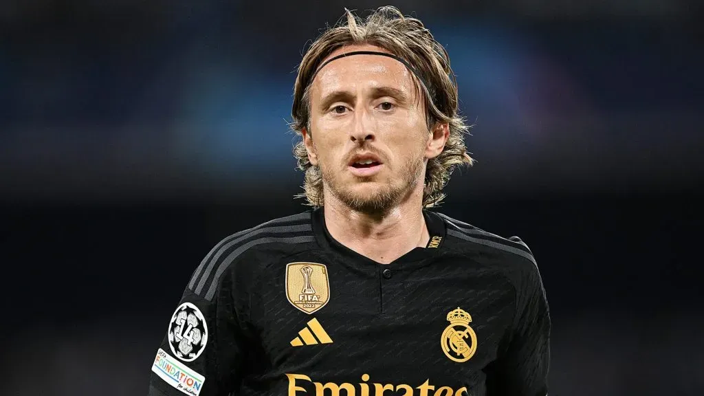 Modric está de saída. (Photo by Francesco Pecoraro/Getty Images)