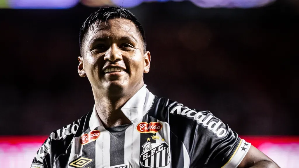 Morelos voltou a ativar bônus presente em contrato (Foto: Raul Baretta / Santos FC / Divulgação)