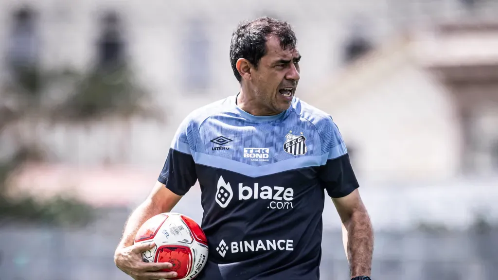 Carille, técnico do Santos (Foto: Raul Baretta/ Santos FC/ Divulgação)