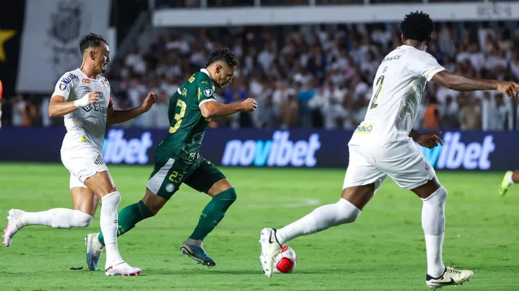 Veiga é um dos que  vem de um problema físico (Foto: Fabio Menotti/Palmeiras/by Canon)