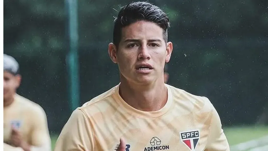 James Rodríguez jogou poucos minutos pelo São Paulo no Choque-Rei e foi criticado por Denílson – Foto: Rubens Chiri/Saopaulofc